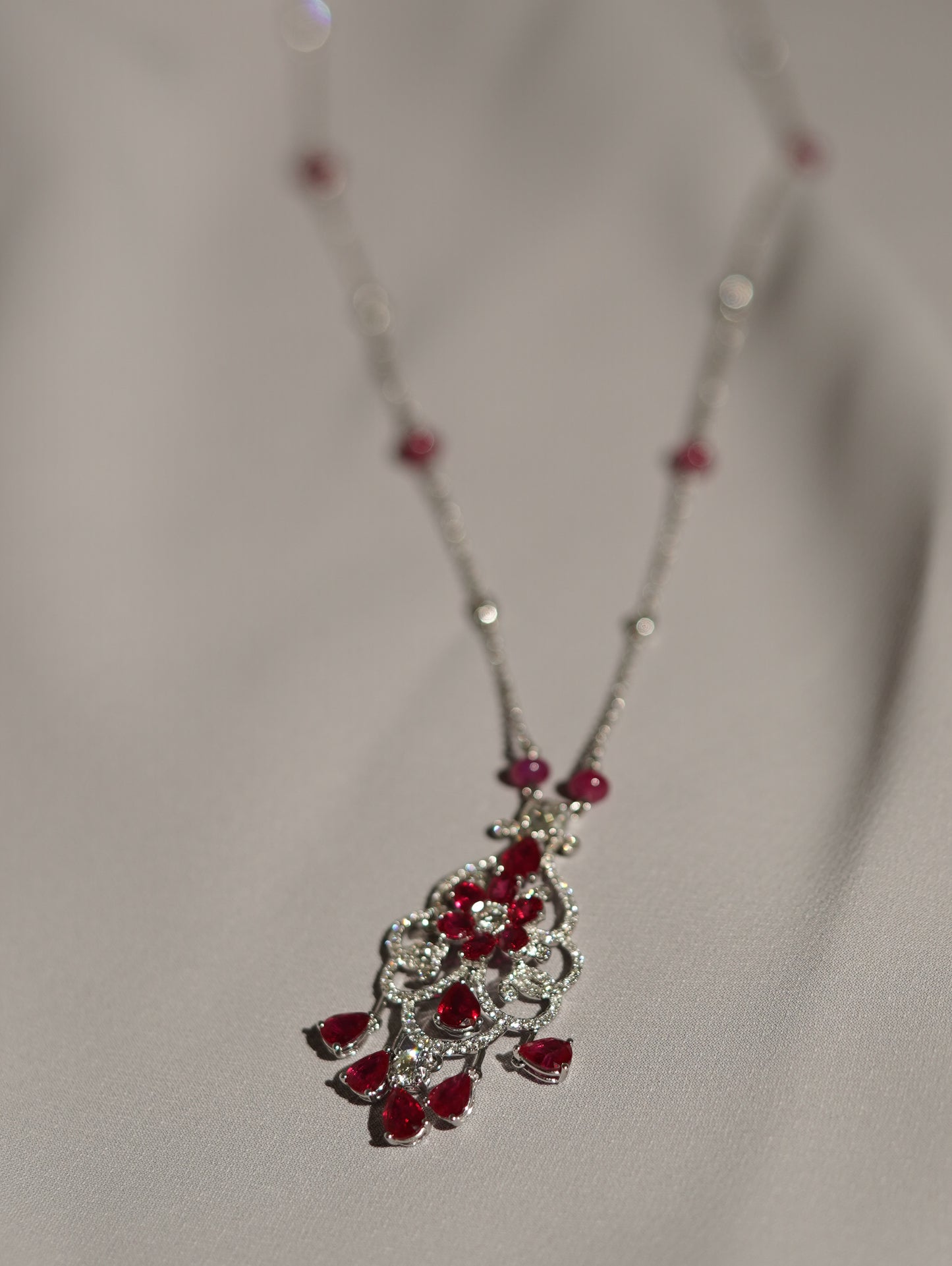 18K White Gold ruby necklace