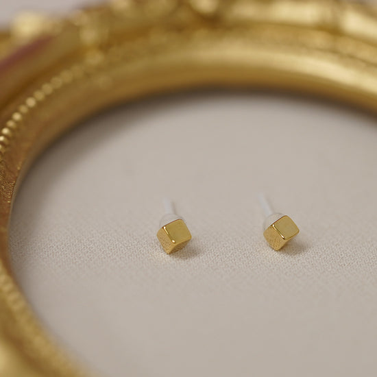 Beau- Yellow Gold Cube Earring Studs