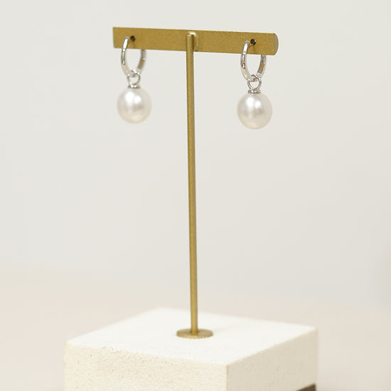 LEGACY- 18K White Gold Pearl and Diamonds Earrings