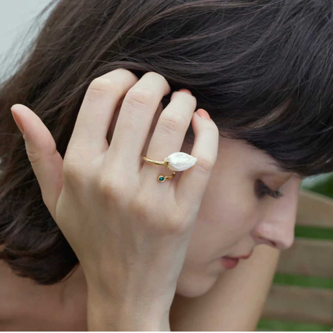 Load image into Gallery viewer, Tuberose Ring
