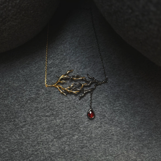 Load image into Gallery viewer, Thorns · Flow Necklace
