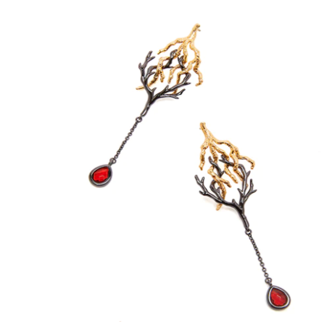 NM - 荊棘流動耳環（紅剛玉）