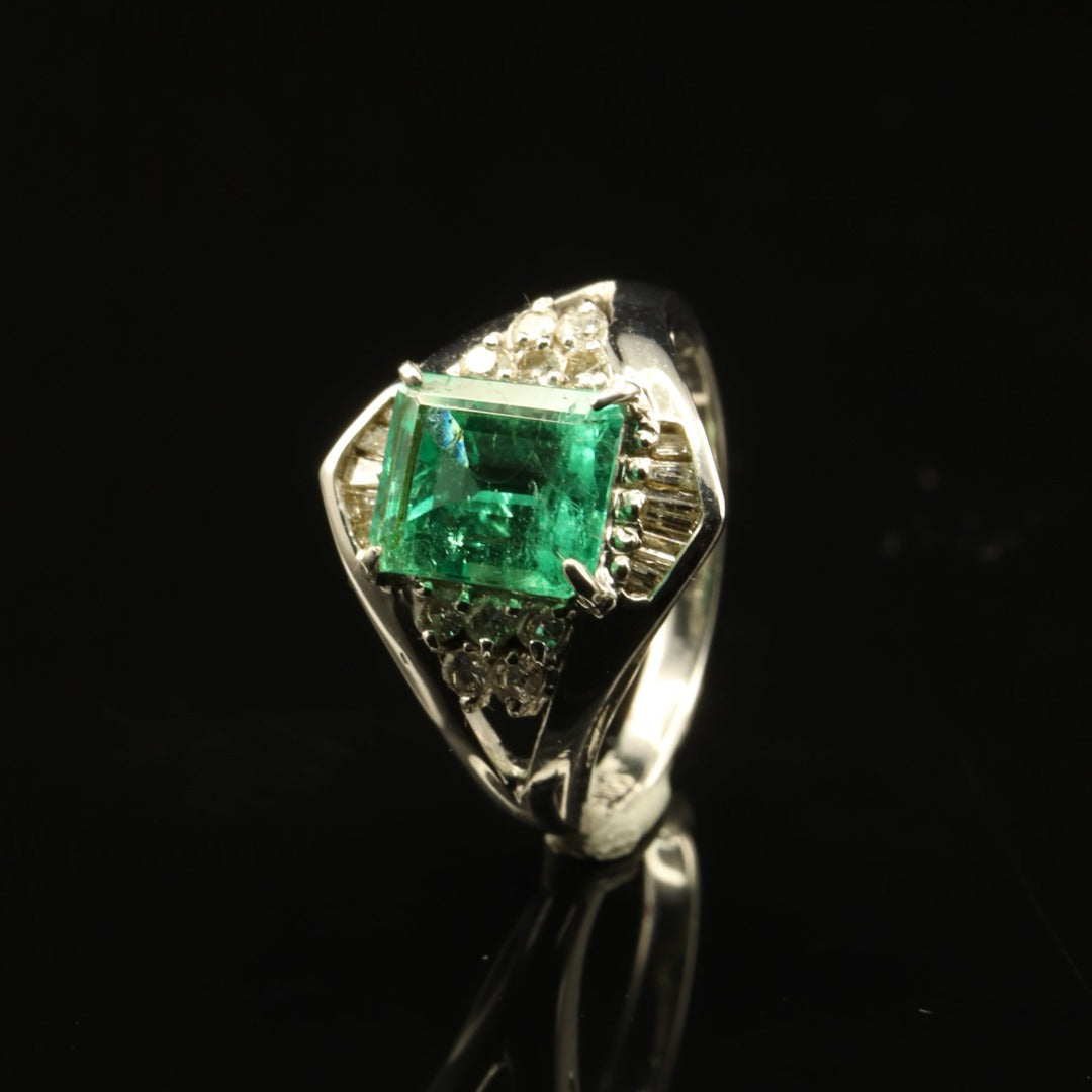 女裝(10.5號)PT900鉑金寶石戒指(綠寶石)