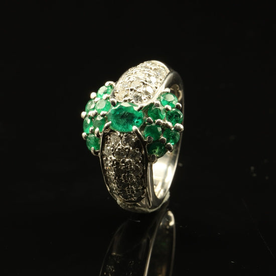 女裝(8.5號)PT900鉑金寶石戒指(綠寶石)