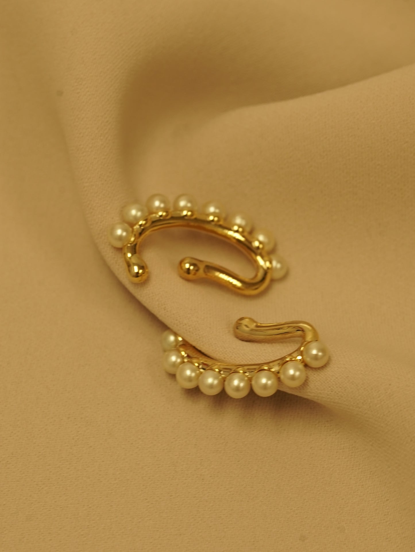 Beau- 鉤形珍珠耳環