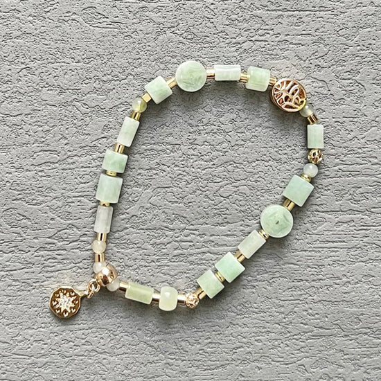 Jade Vine Jadeite bracelet with star charm