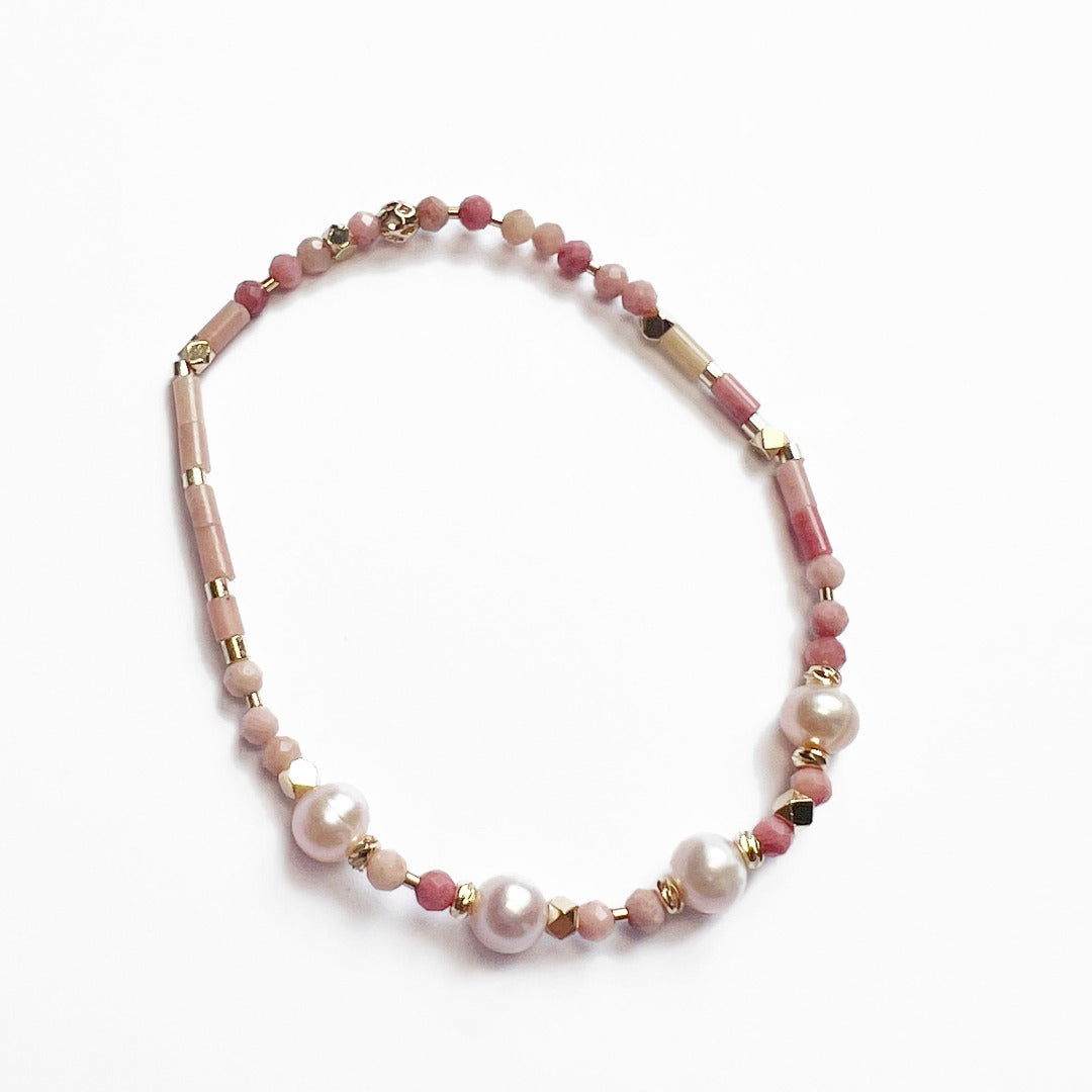 Pearl and natural stone fine beads pastel pink bracelet