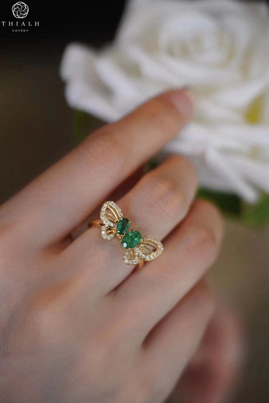 Emerald And Diamond Ring (Accept Pre-order)
