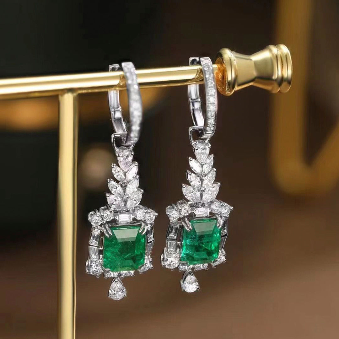 18K White Gold Emerald Diamond Earrings (Accept Pre-order)