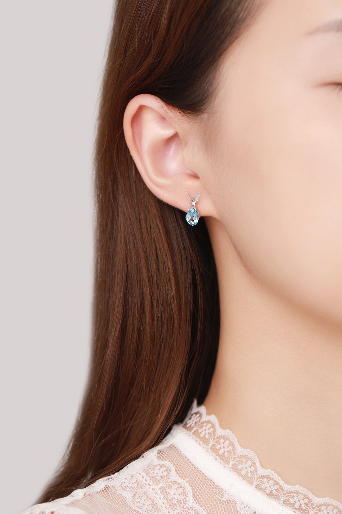 THIALH - DATURA • ASTRA - 18K White Gold Topaz Earrings