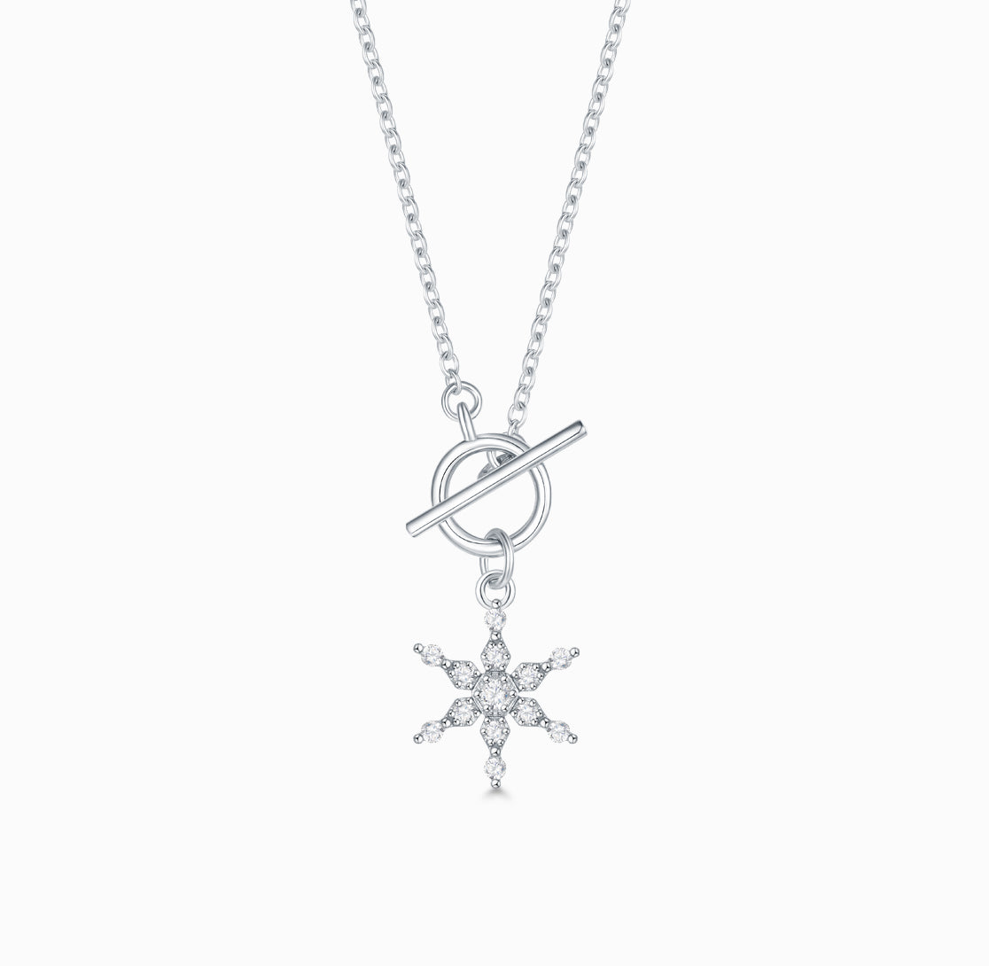 Load image into Gallery viewer, THIALH - Polar Paradise - Cubic Zirconia Snowflake Necklace
