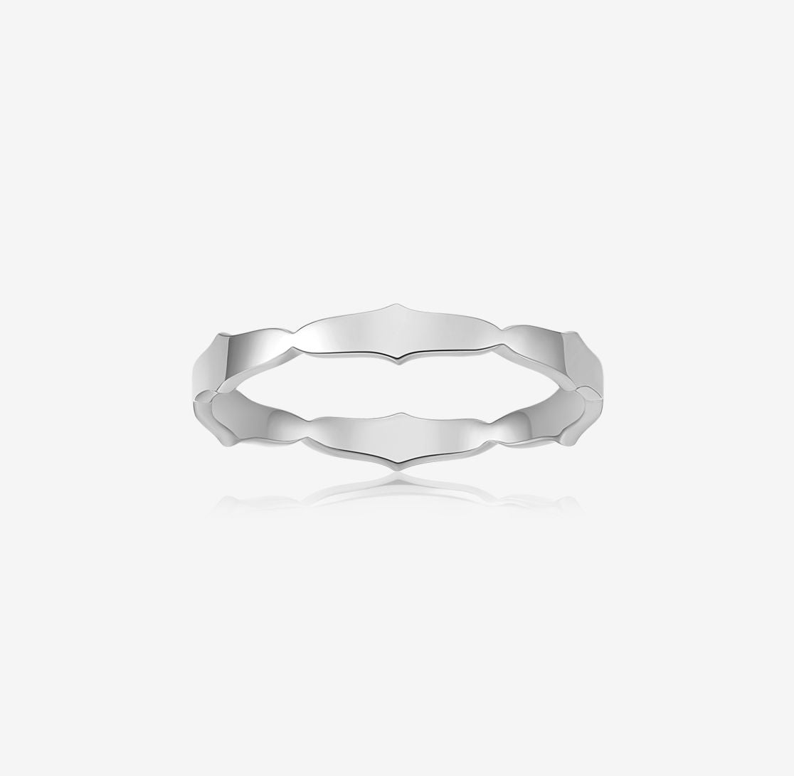 Load image into Gallery viewer, THIALH - ROMAnce • ROYAL GATEWAY - White Gold Wedding Ring
