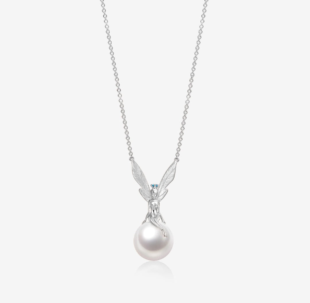 THIALH - DATURA • ASTRA - 18K White Gold Mini Blue Sapphire and Pearl Necklace