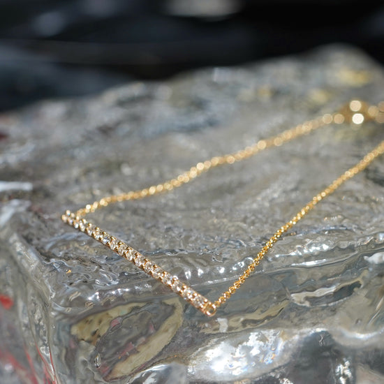 Load image into Gallery viewer, mori - 14K Yellow Gold Diamond Bracelet
