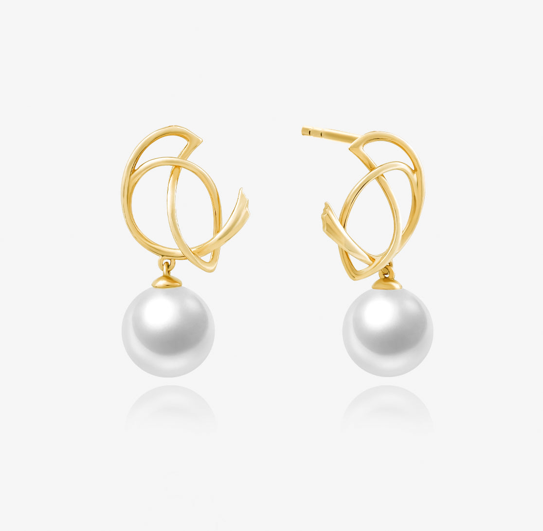 ROBIN - Fresh water pearl 18K Yellow Gold Earrings