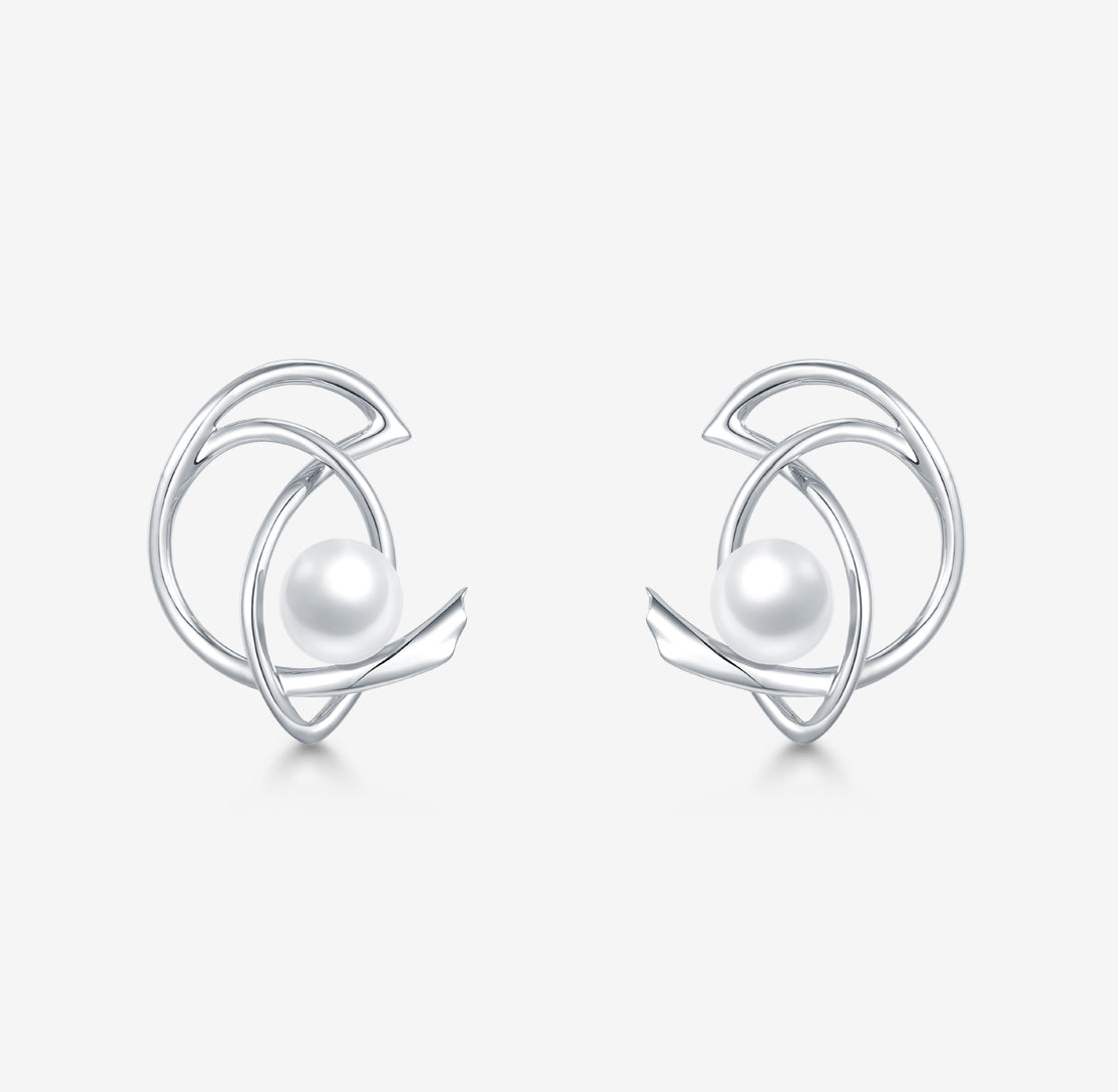 ROBIN - Fresh Water Pearl 18K White Gold Earrings