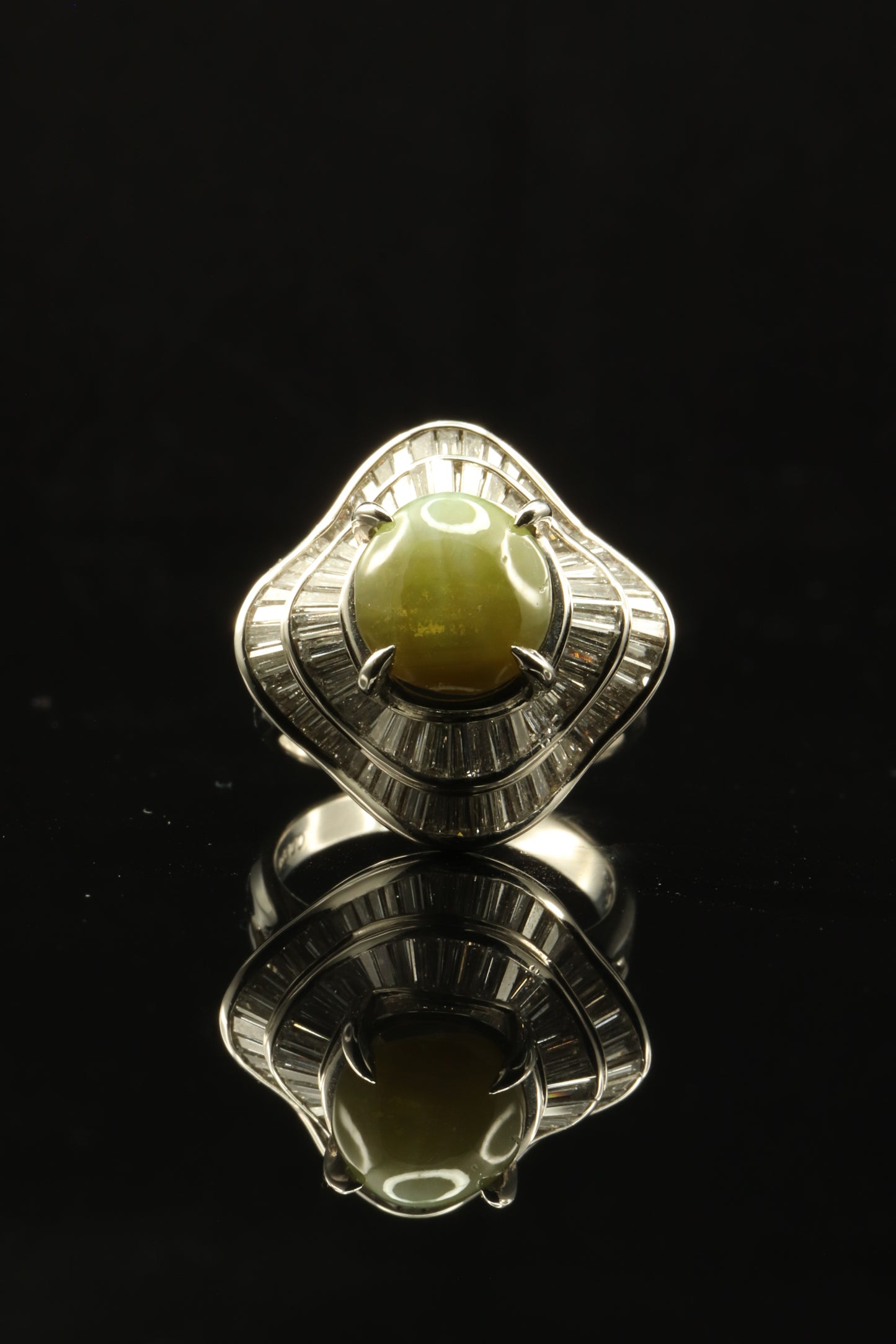 PT900白金寶石戒指(貓眼金綠石)