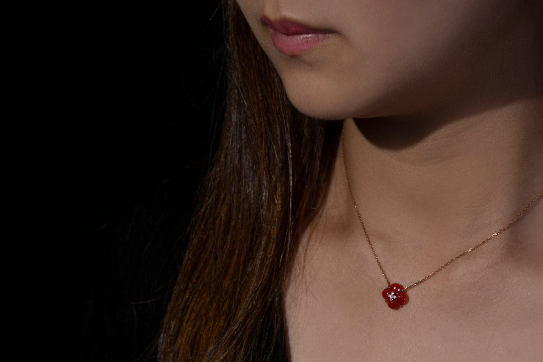 Load image into Gallery viewer, Fontana di Trevi - Carnelian and Diamond Necklace
