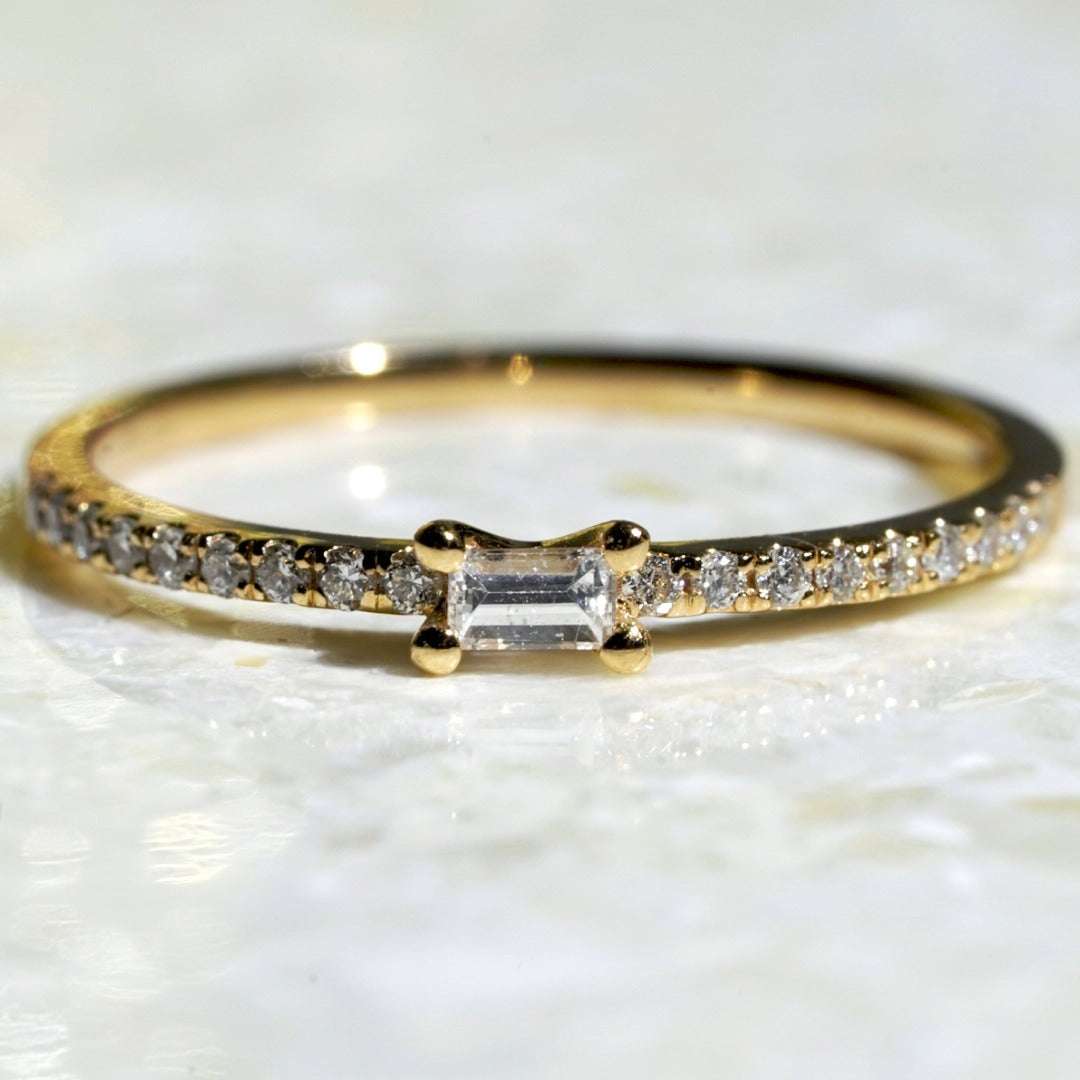 For Her Jewellery - 18K Yellow Gold Baguette Diamond Ring