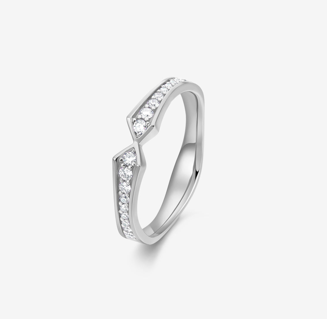 ROMAnce • ROYAL GATEWAY - Diamond in White Gold Wedding Ring