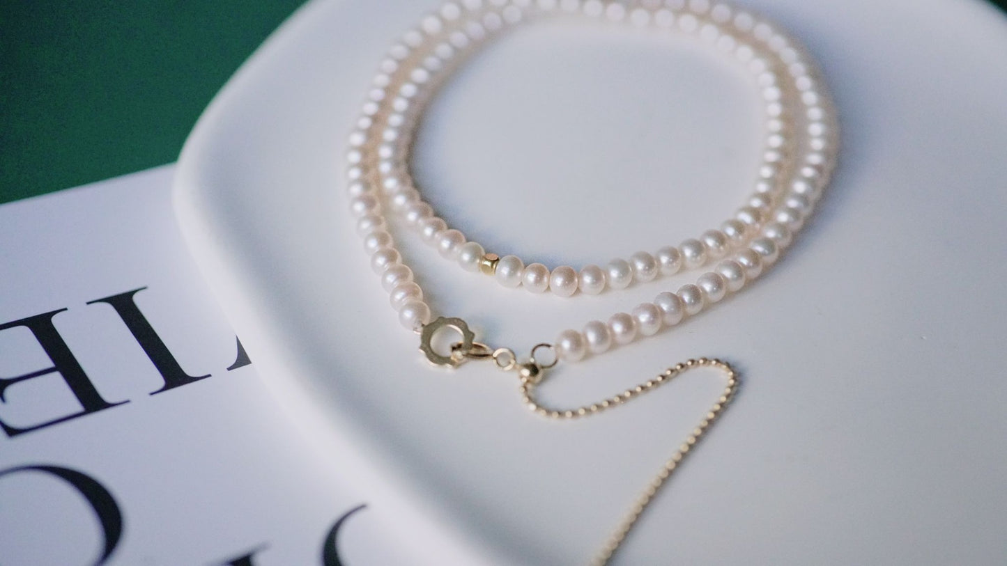 18K Yellow Gold Pearl Necklace