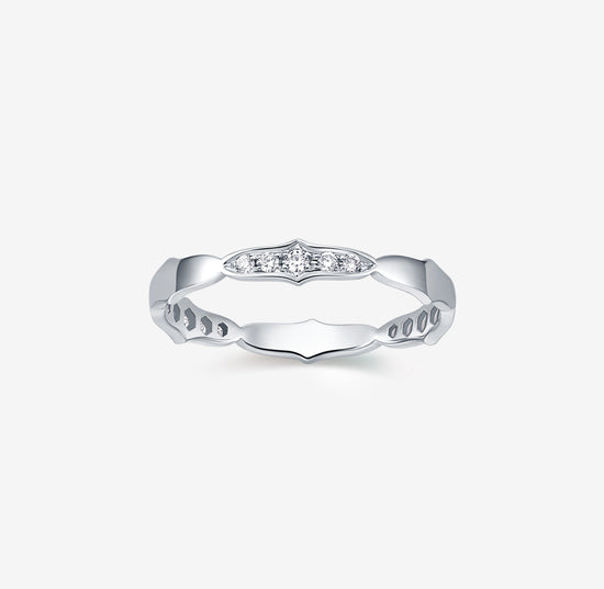 ROMAnce • ROYAL GATEWAY Diamond in White Gold Wedding Ring